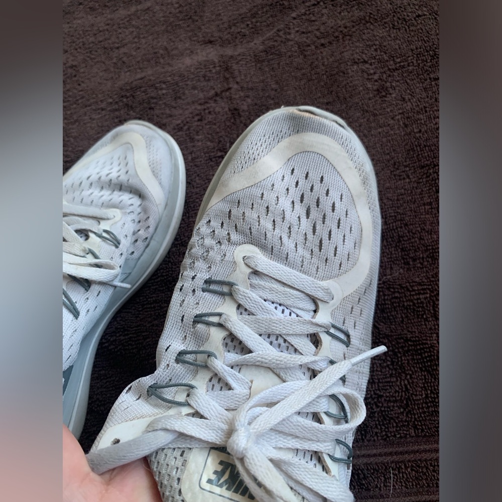 Nike Flex 2017 Run Athletic Shoes White Gray Low Top Running - Women’s Size 6.5 - Picture 6 of 12